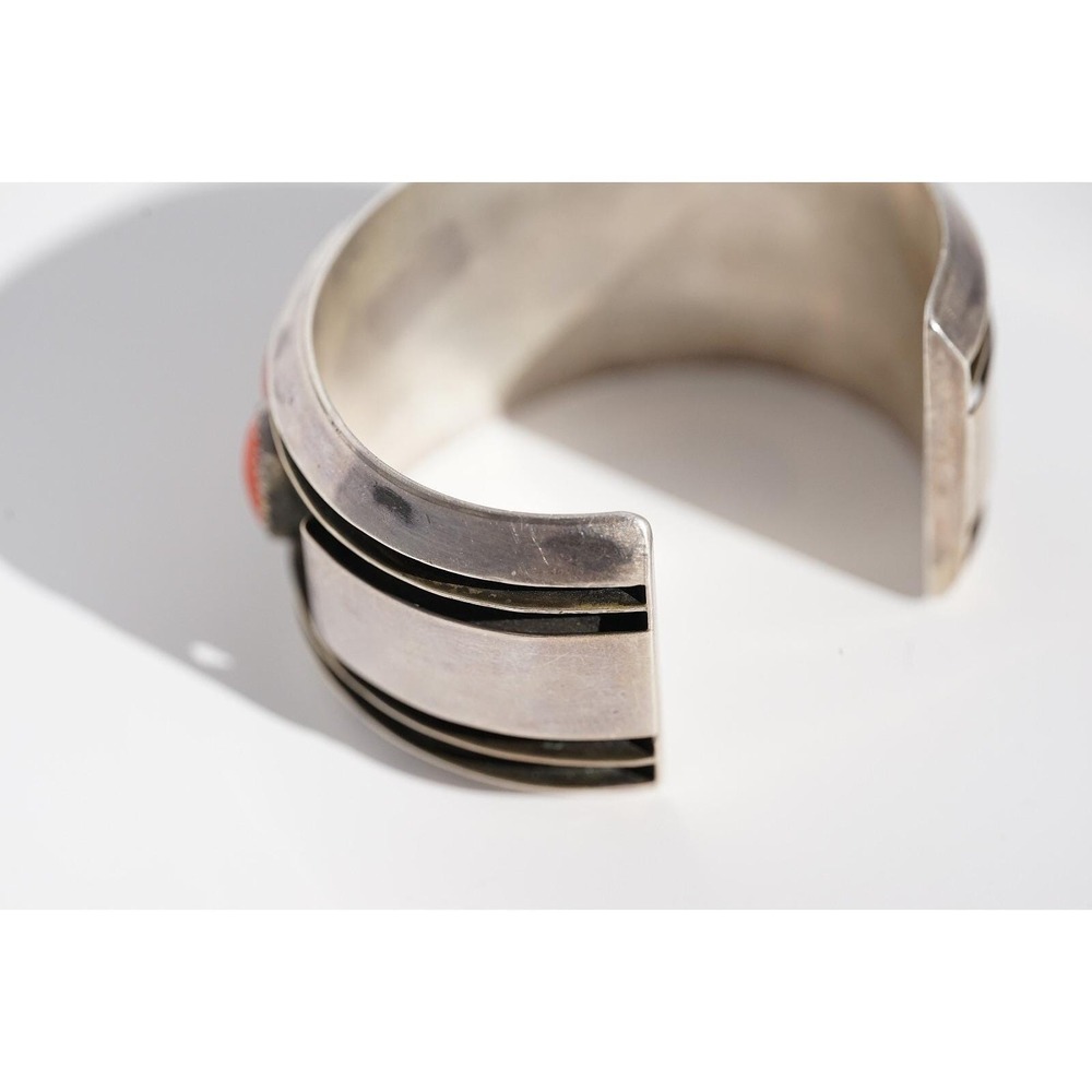 Old Pawn Native American Indian Sterling Silver Coral Cuff Bracelet - Heavy - Picture 7 of 9